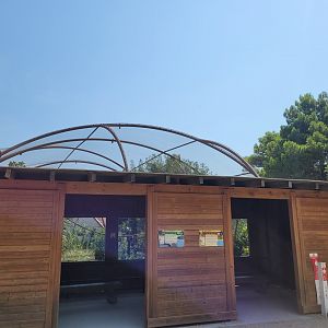 Bolivian squirrel monkey, American alligator and Red-eared slider exhibit -Réserve Africaine de Sigean (2022)