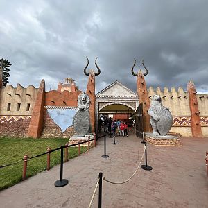 Safari Gondola Ride - entrance