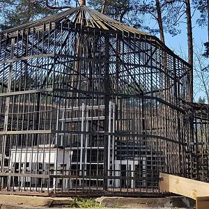 Former Lynx and Snow leopard exhibit, built in 1913