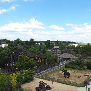 Balinese temple seen from the top of the Flower Temple, 2022-06-28