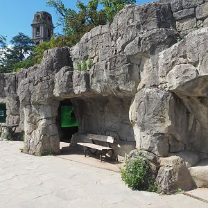 Exterior of the Cape fur seal exhibit with access to underwater viewing areas, 2022-06-28