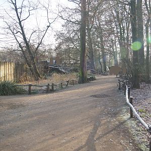 Walkway near the prairie exhibit, 2021-12-22