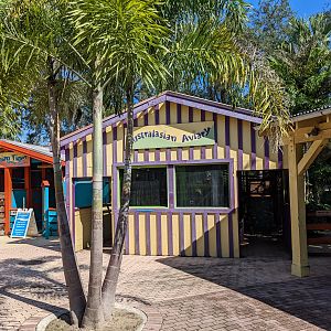 Wallaroo Station - Australasian Aviary