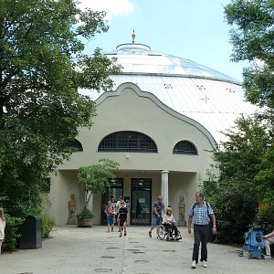 Elefantenhaus - Entrance area