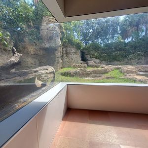 MODS - River Otter enclosure (side)