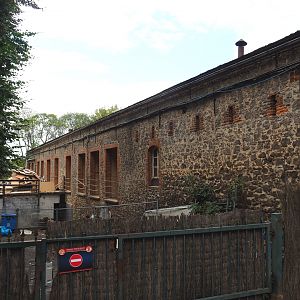 Renovation of shop and office buildings surrounding petting zoo/farm area, 2022-09-15