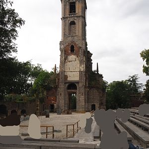 Show area at the foot of the old abbey tower, 2022-09-15