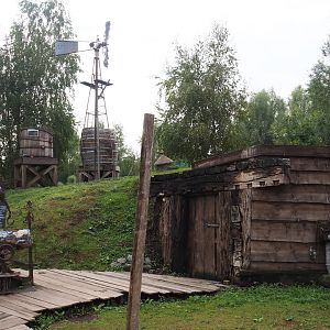 Southern Cape - Opal mine and farm theming, 2022-09-15