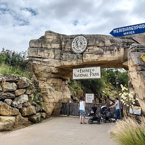Entrance gate to 'Momma Dunia National Park'