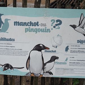 Penguin or Razorbill signage, 2022-09-15