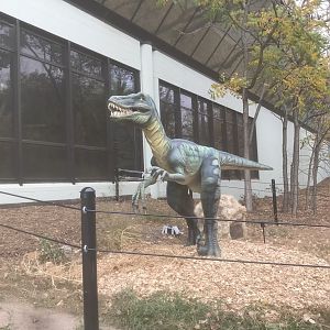 Animatronic Deinonychus