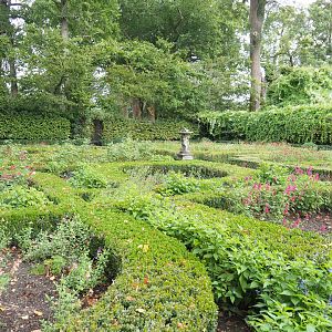 Walled herbal garden, 2022-09-15