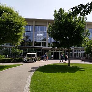 Exotenhaus - Frontal side