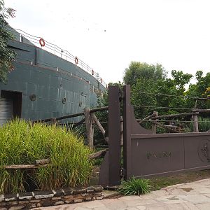 Giraffe entrance to the Mersus Emergo, 2022-09-15