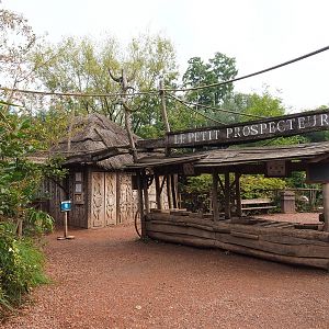 View on lemur island with gemstone mining theming, 2022-09-15