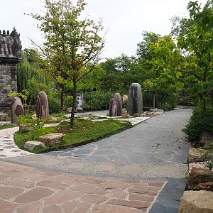 Gardens near the white tiger temple, 2022-09-15