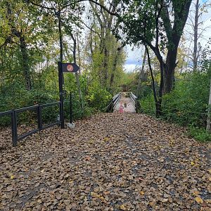 Ecomuseum Zoo - Closed off path to red fox