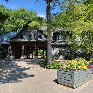 Squam Lakes NSC, 7/22 - Entrance building/visitor center