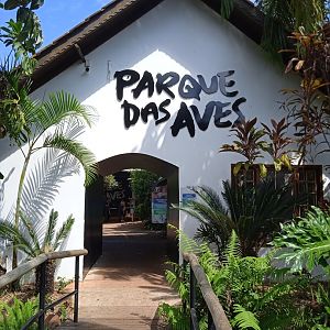 Parque das Aves Entrance