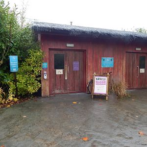 Islands smaller aviary entrance 221022