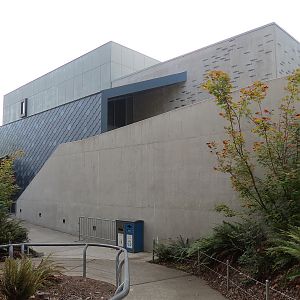 Pacific Seas Aquarium - Exterior
