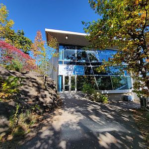 Aquarium du Quebec - Another entrance to the freshwater/saltwater building