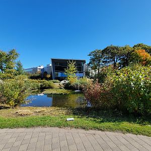 Aquarium du Quebec - Gardens, freshwater/saltwater building