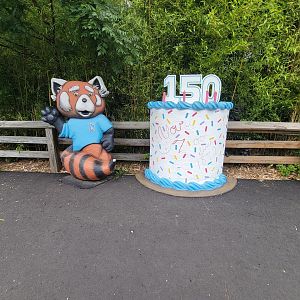 RWPZ 7/22 - 150th anniversary things to pose with, I think?