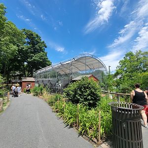 Franklin Park 7/22 - Outback Trail, budgie aviary