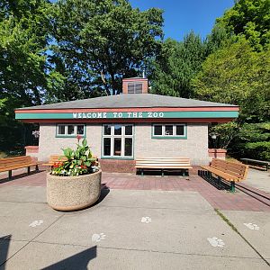 Beardsley 7/22 - Entrance