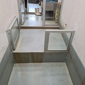 Seal rescue enclosure