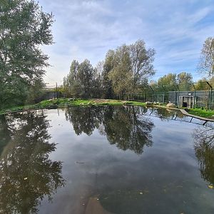 Second polar bear enclosure
