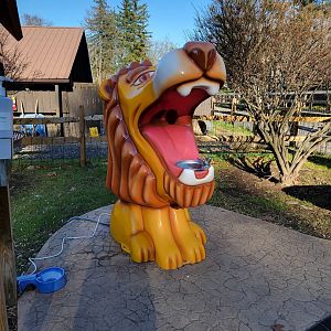 Elmwood Park - The classic water fountain