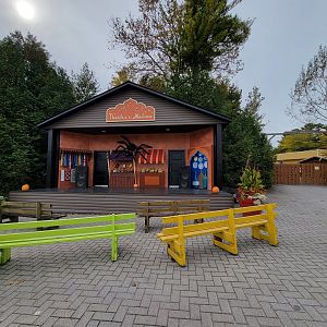 Parc Safari - Theatre stage