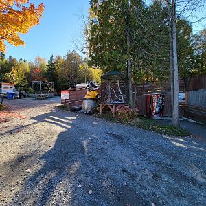 Miller Zoo - Hopefully now unused tiny cage
