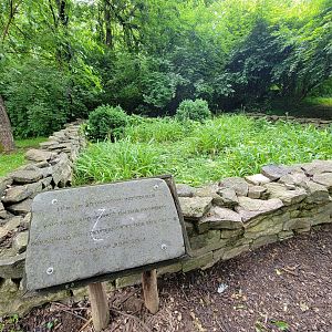 Nashville Zoo 5/22 - Grassmere Plantation, slave cemetary