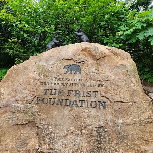 Nashville Zoo 5/22 - Expedition Peru bear cub statue