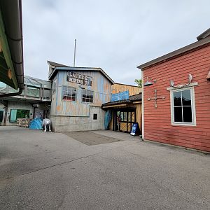 Louisville 5/22 - Glacier Run theming