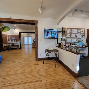 Briar Bush NC - Inside Dede Long Nature Museum