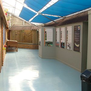 Aviary and interpretation at Birdland 19/09/09