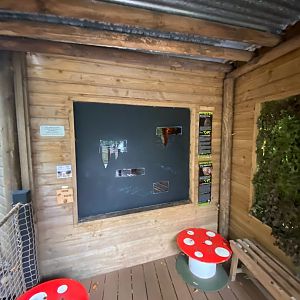 Nocturnal enclosure for Western woylie and Grey mouse-lemur 111222