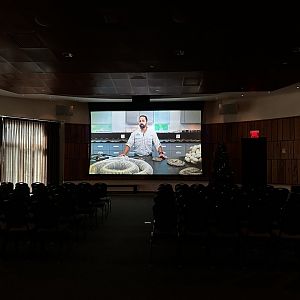 Room that shows movies