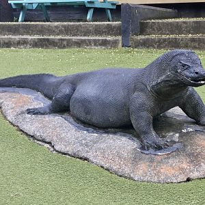 Komodo Dragon Statue