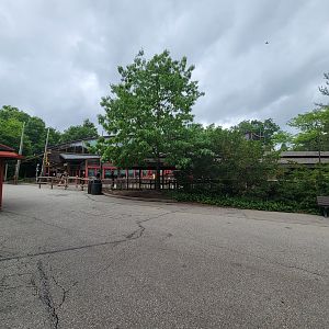 Cincinnati Zoo 5/22 - Clubhouse