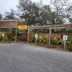 Bee City Zoo (2023) - Entance