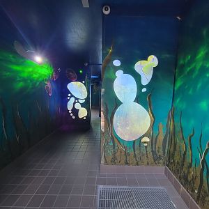 Zoo Sauvage 10/22 -  Laurentian Forest, beaver building