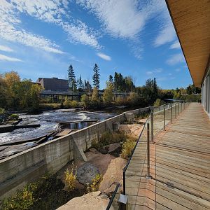 Zoo Sauvage 10/22 - Restaurant terrace overlooking the Rivière-aux-saumons, with Visitor Centre across