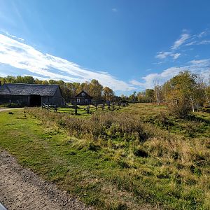 Zoo Sauvage 10/22 - Train, looking back on settlement #1