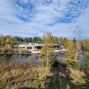 Zoo Sauvage 10/22 - Arctic Tundra, view of restaurant across the Rivière au Saumon