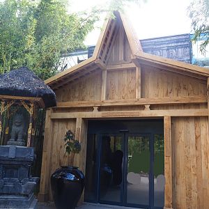 Entrance to the orangutan greenhouse, 2022-07-16